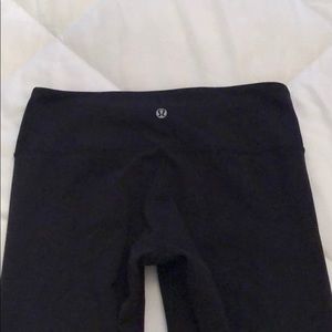 Women’s Lululemon black leggings